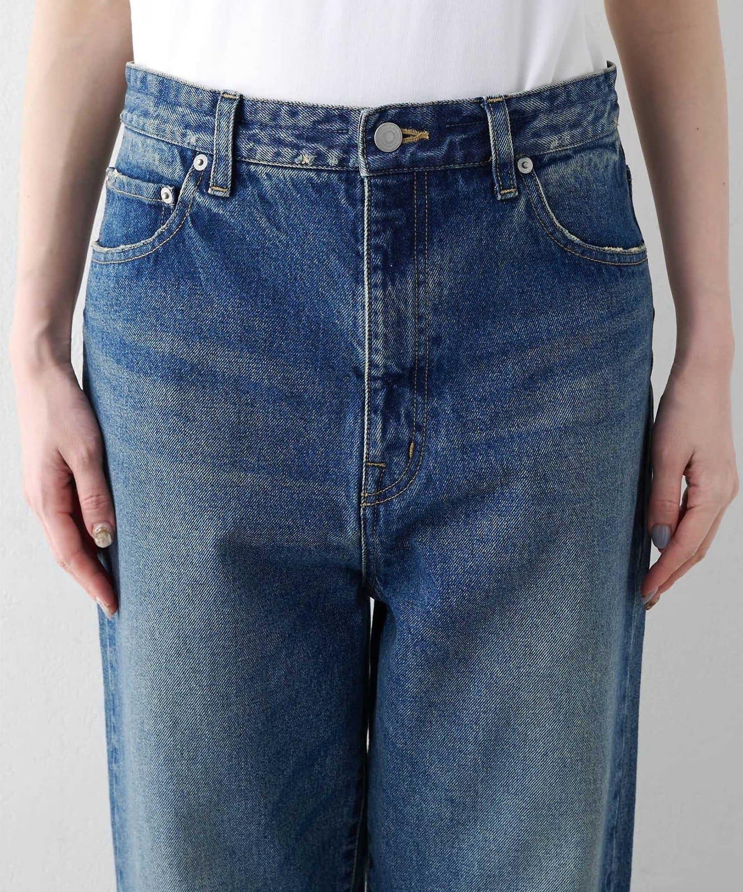 直筒 DENIM 褲子