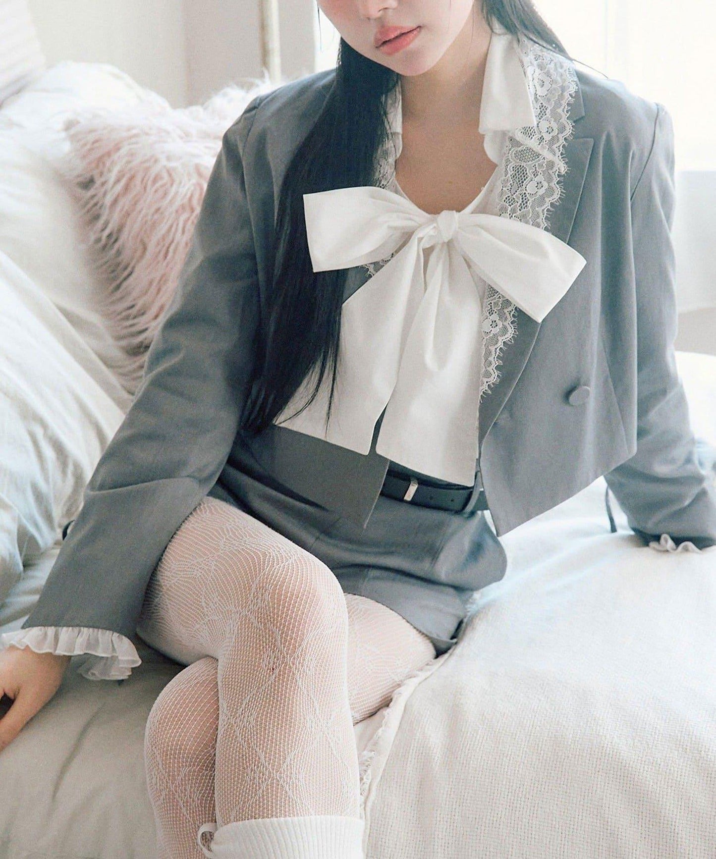 OLIVE des OLIVE 短款蕾絲領西裝外套