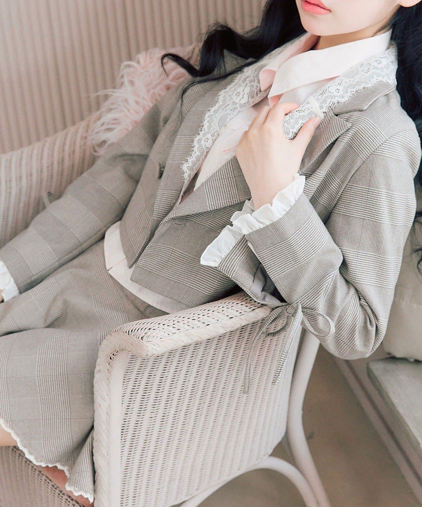 OLIVE des OLIVE 短款蕾絲領西裝外套