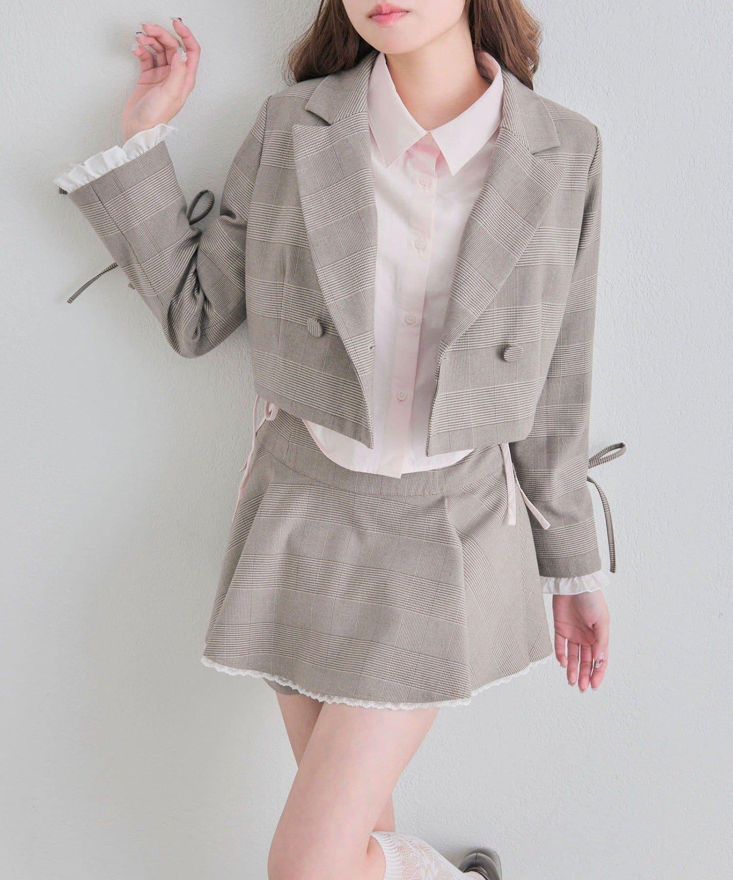 OLIVE des OLIVE 短款蕾絲領西裝外套
