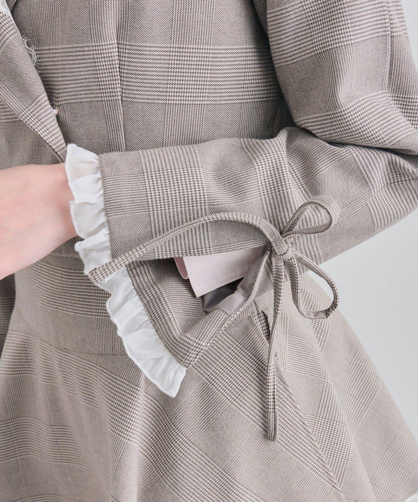 OLIVE des OLIVE 短款蕾絲領西裝外套