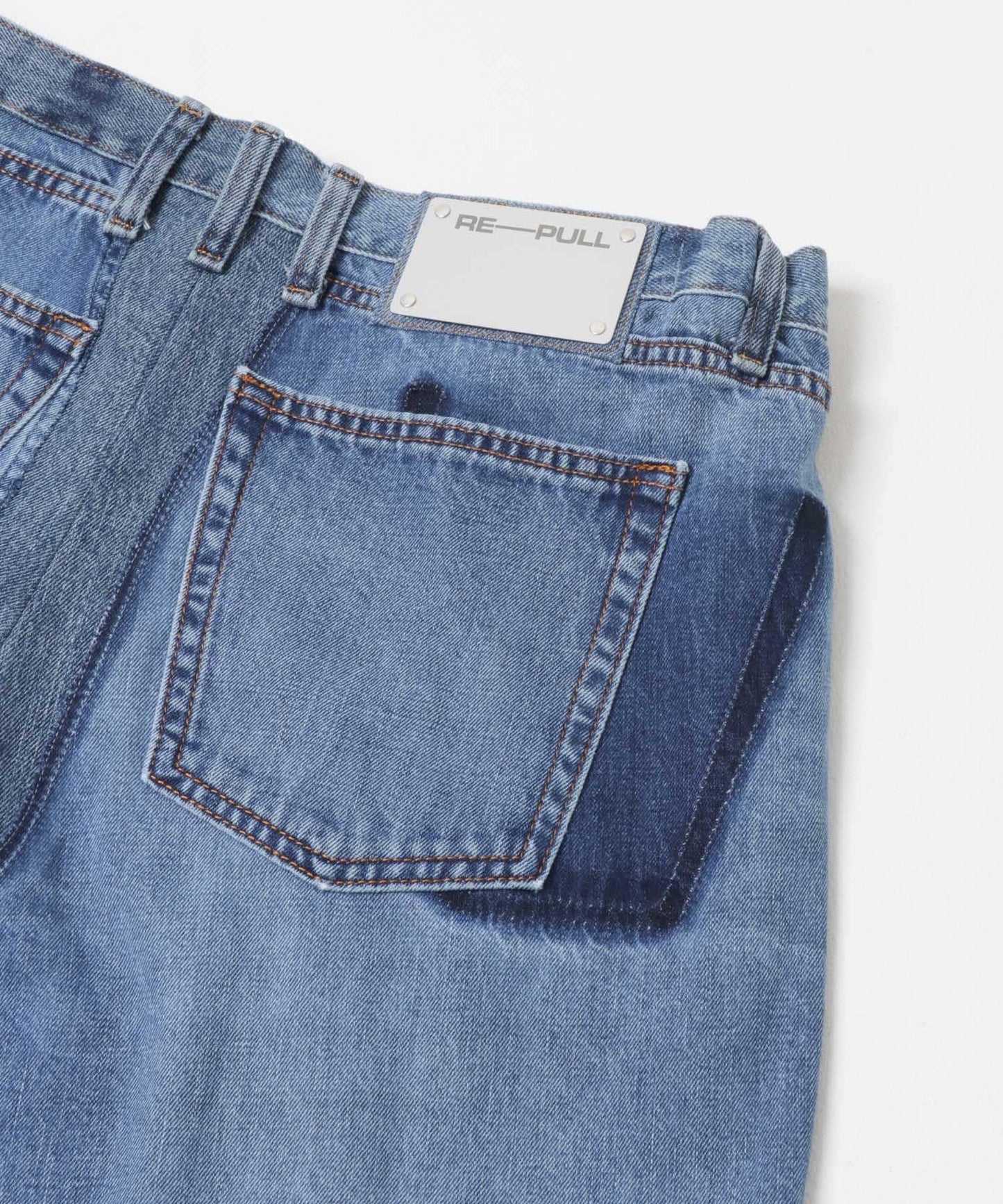 RE PULL SCALAR BAGGY JEANS 牛仔褲