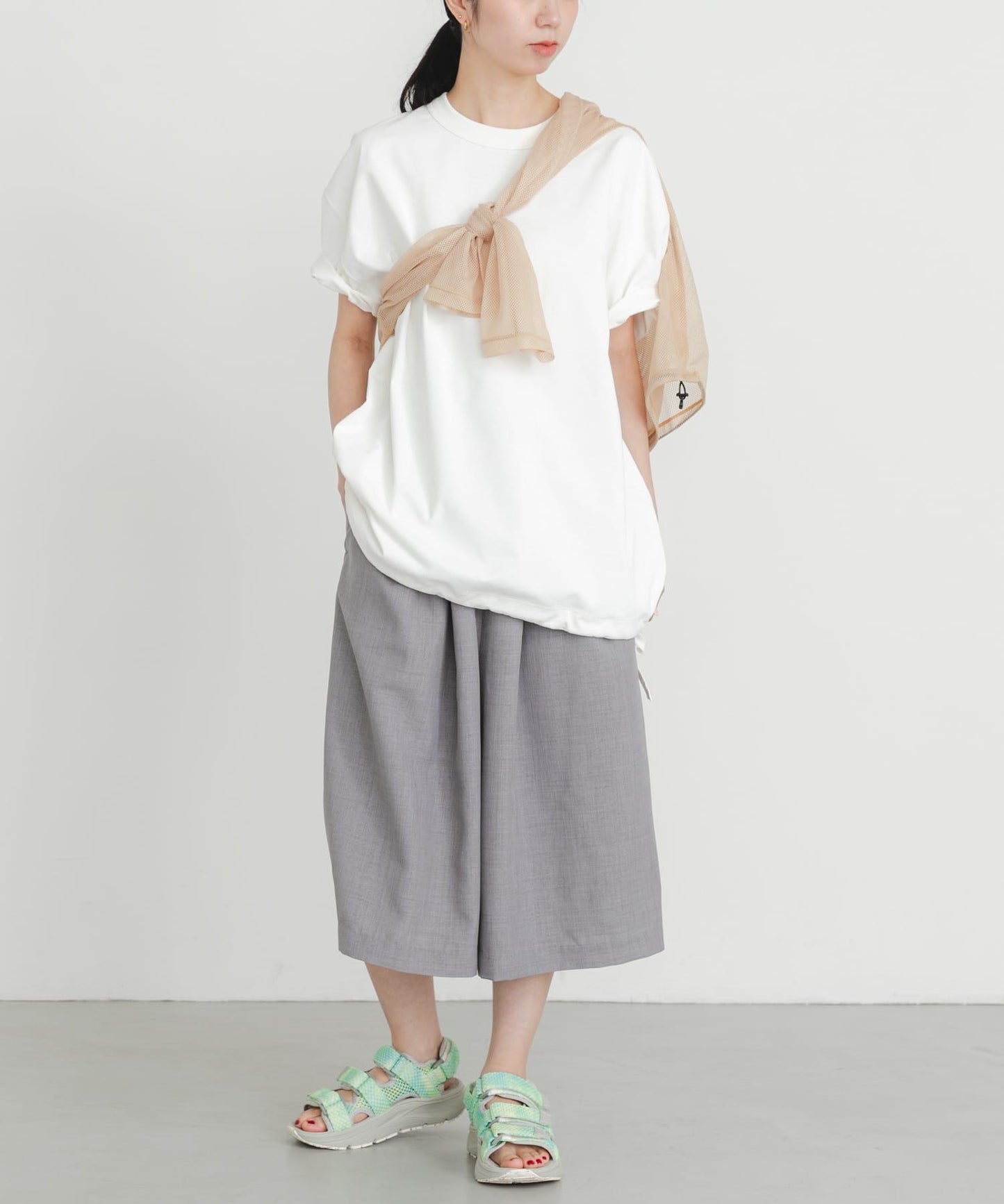 高捻闊腿 UR TECH DRYLUXE 百慕大短褲