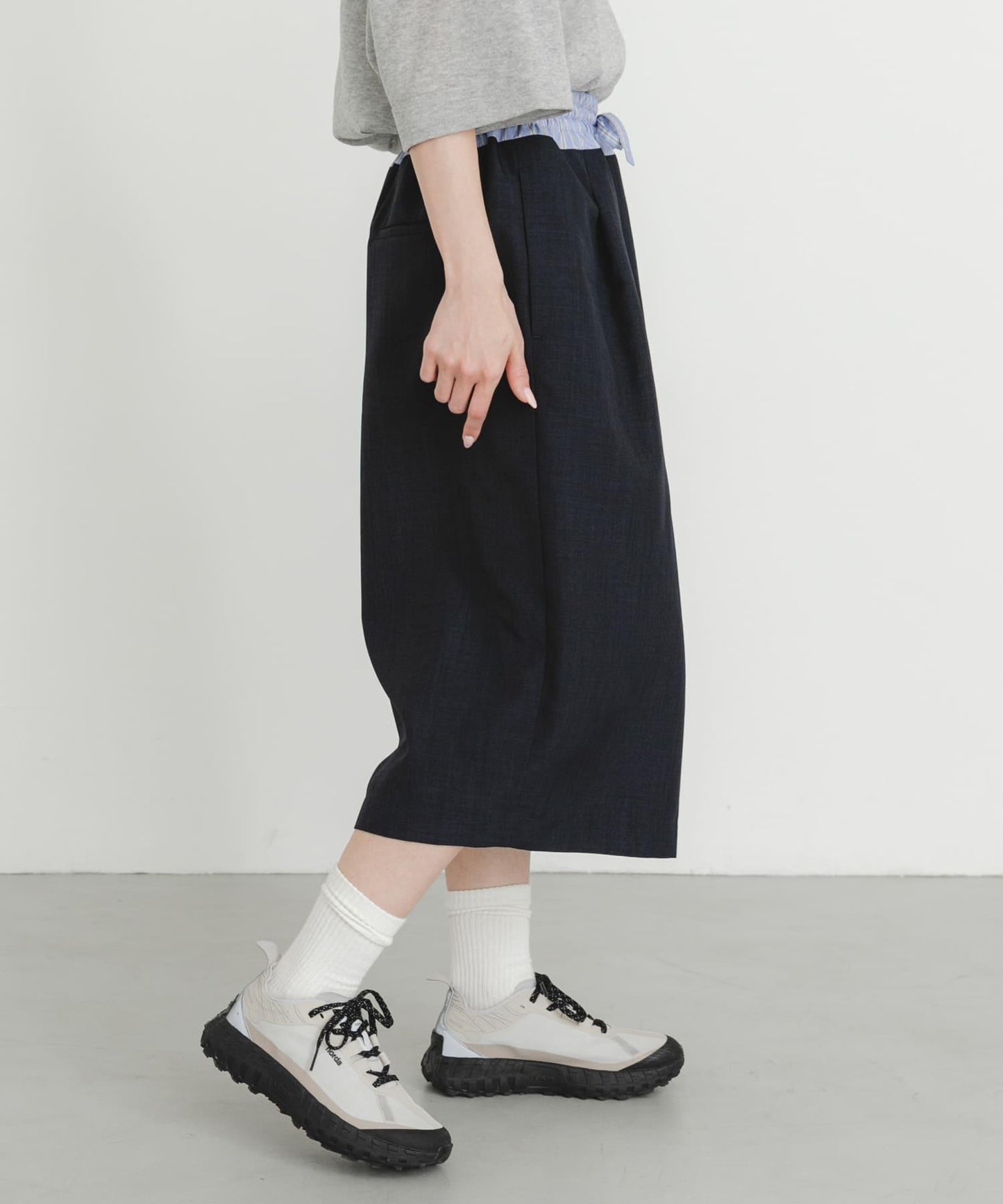 高捻闊腿 UR TECH DRYLUXE 百慕大短褲