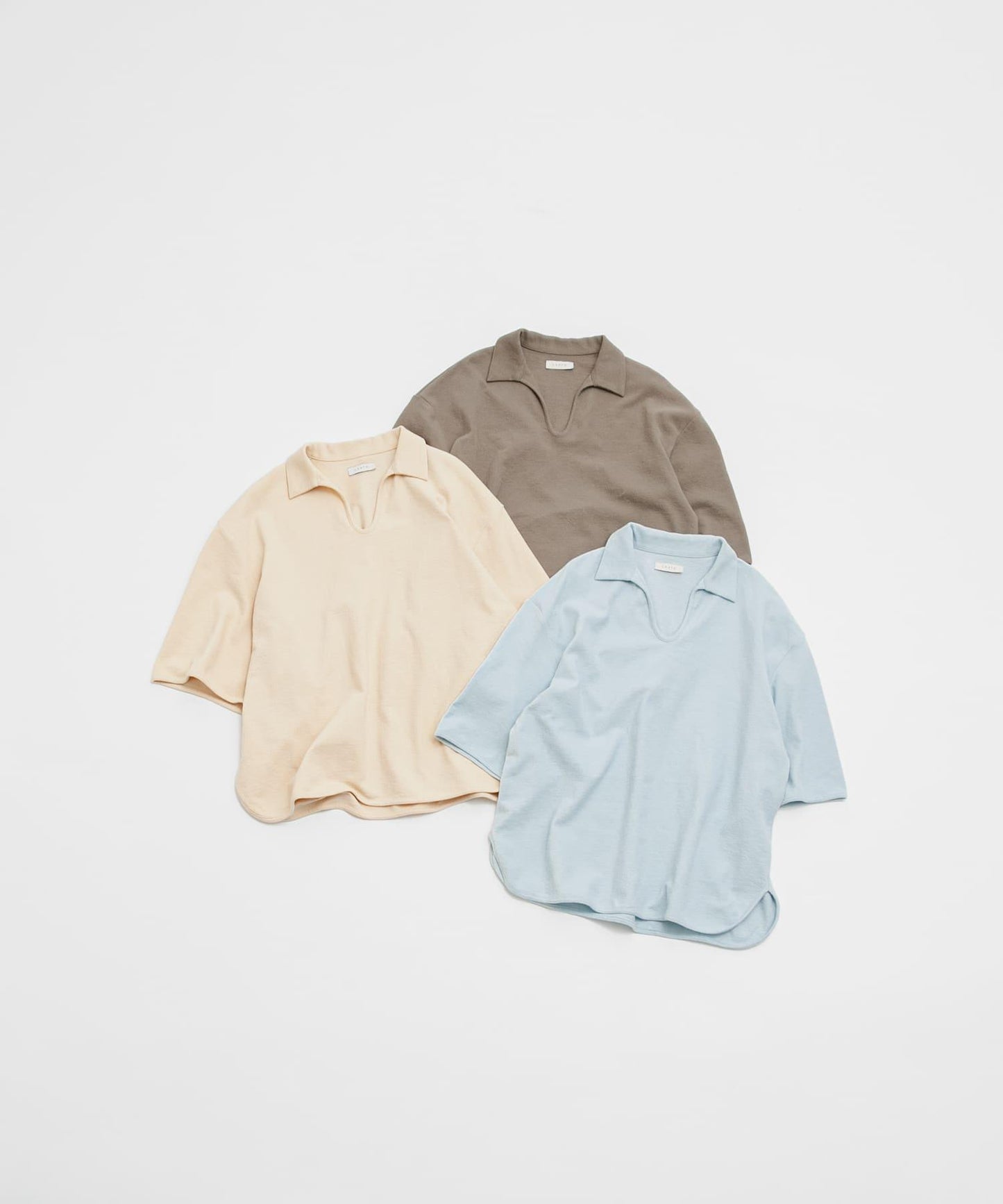 開領 open collared tee T恤