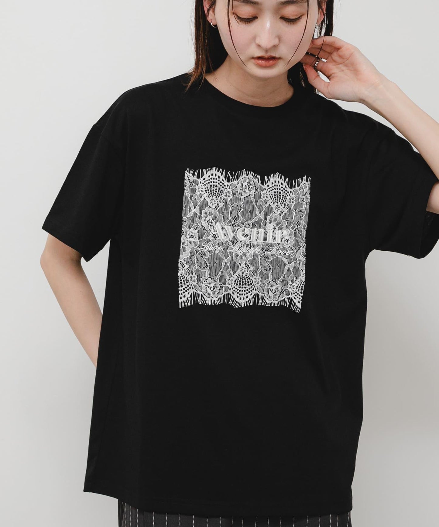 蕾絲logo圖案 T恤
