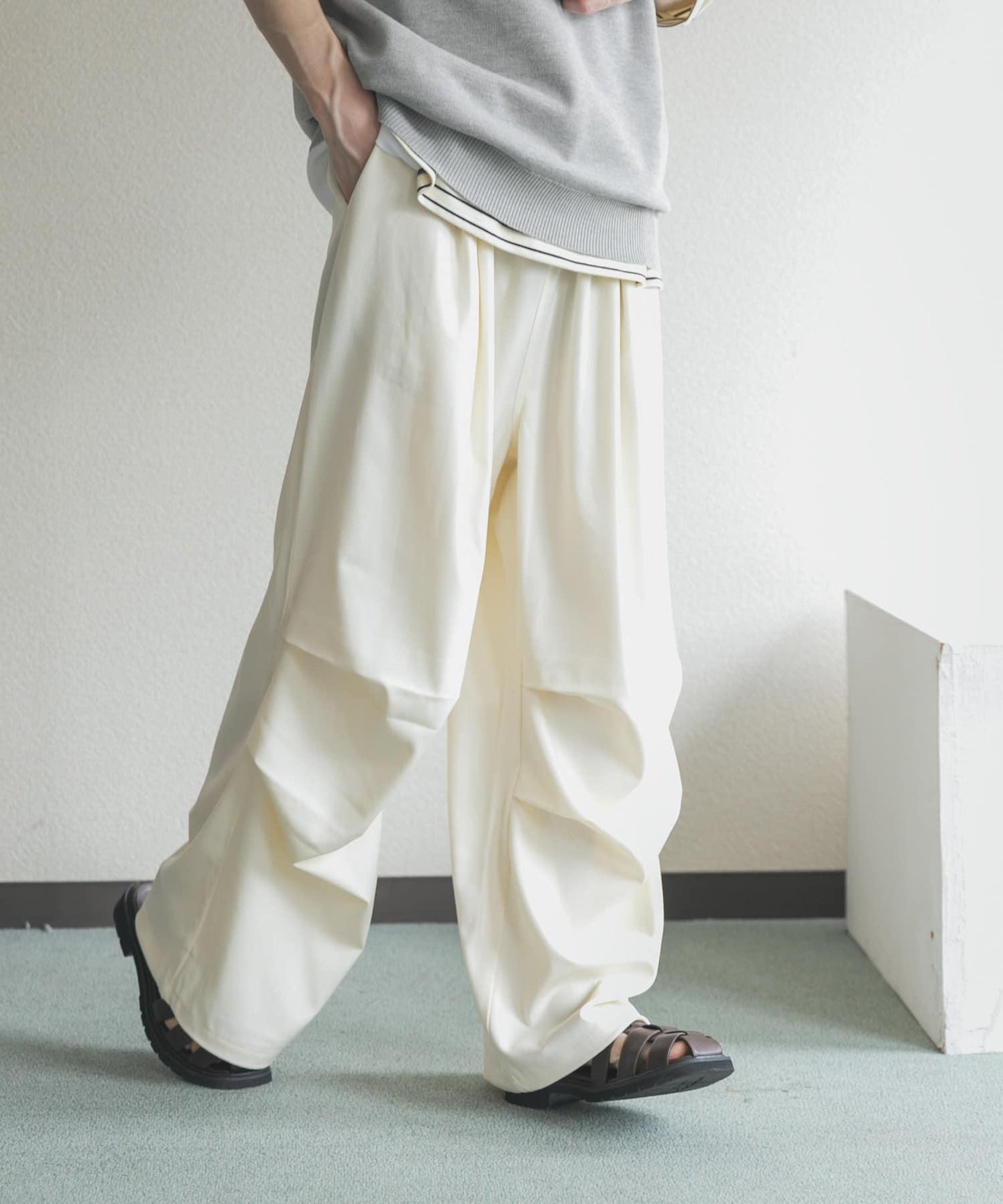 色織布降落傘休閒褲