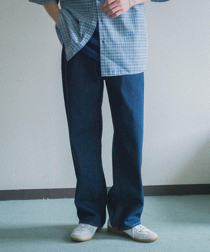 直筒牛仔褲