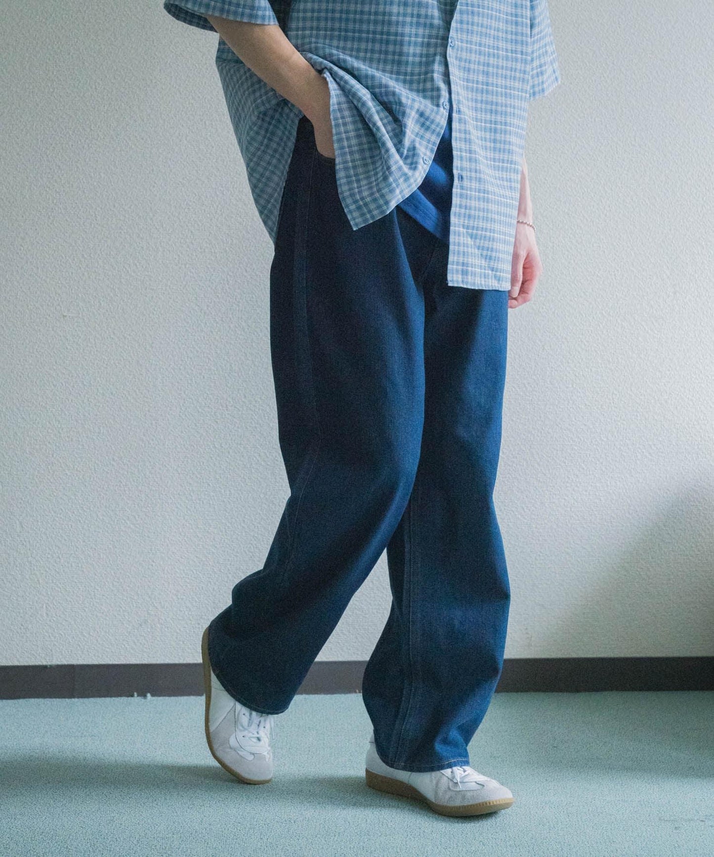 直筒牛仔褲