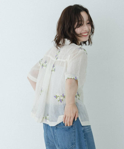 花卉刺繡提花襯衫