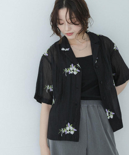 花卉刺繡提花襯衫