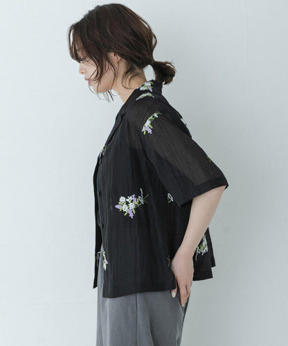 花卉刺繡提花襯衫