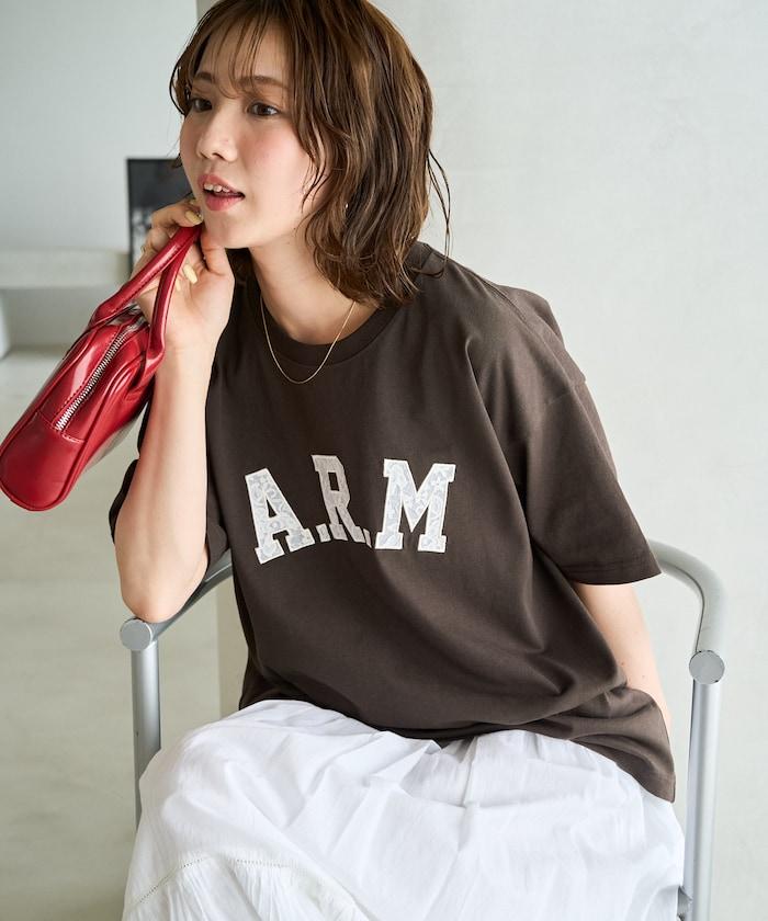 ARM 蕾絲拼接刺繡短袖T恤