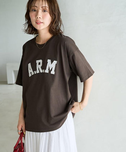 ARM 蕾絲拼接刺繡短袖T恤