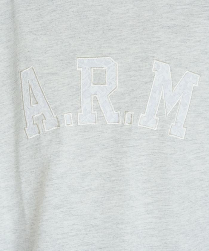 ARM 蕾絲拼接刺繡短袖T恤