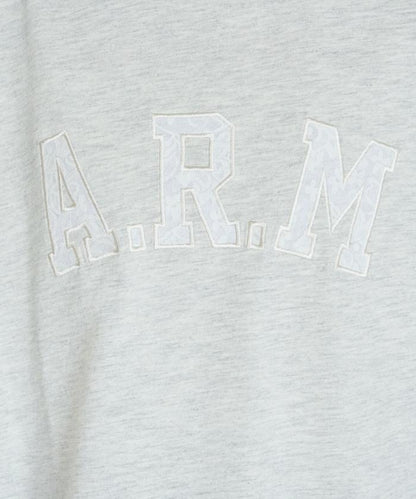 ARM 蕾絲拼接刺繡短袖T恤