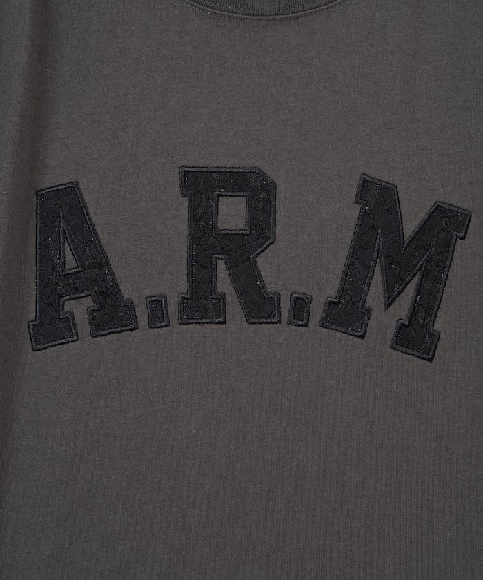 ARM 蕾絲拼接刺繡短袖T恤