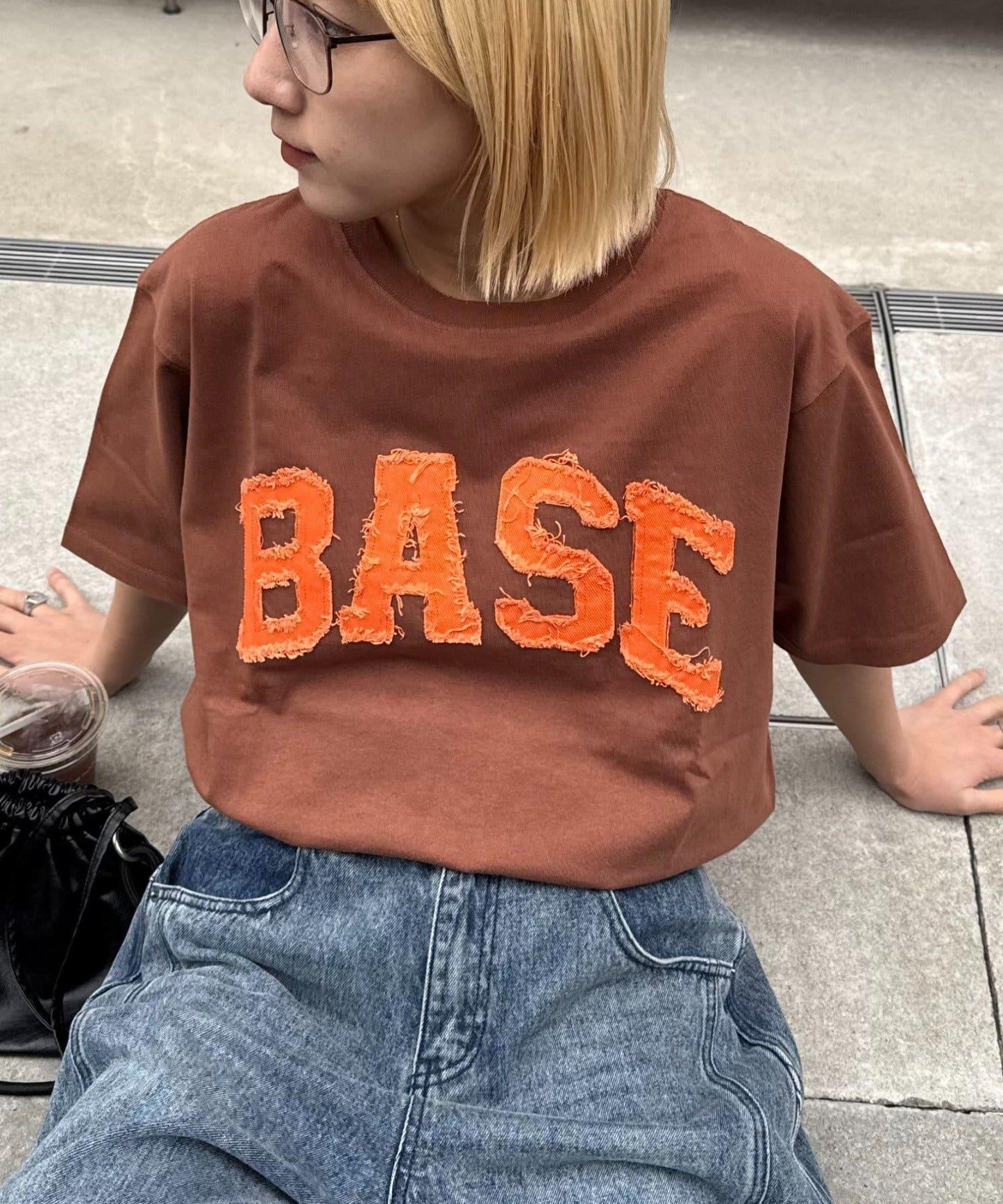 網絡限定 中性款 BASE貼布 T恤
