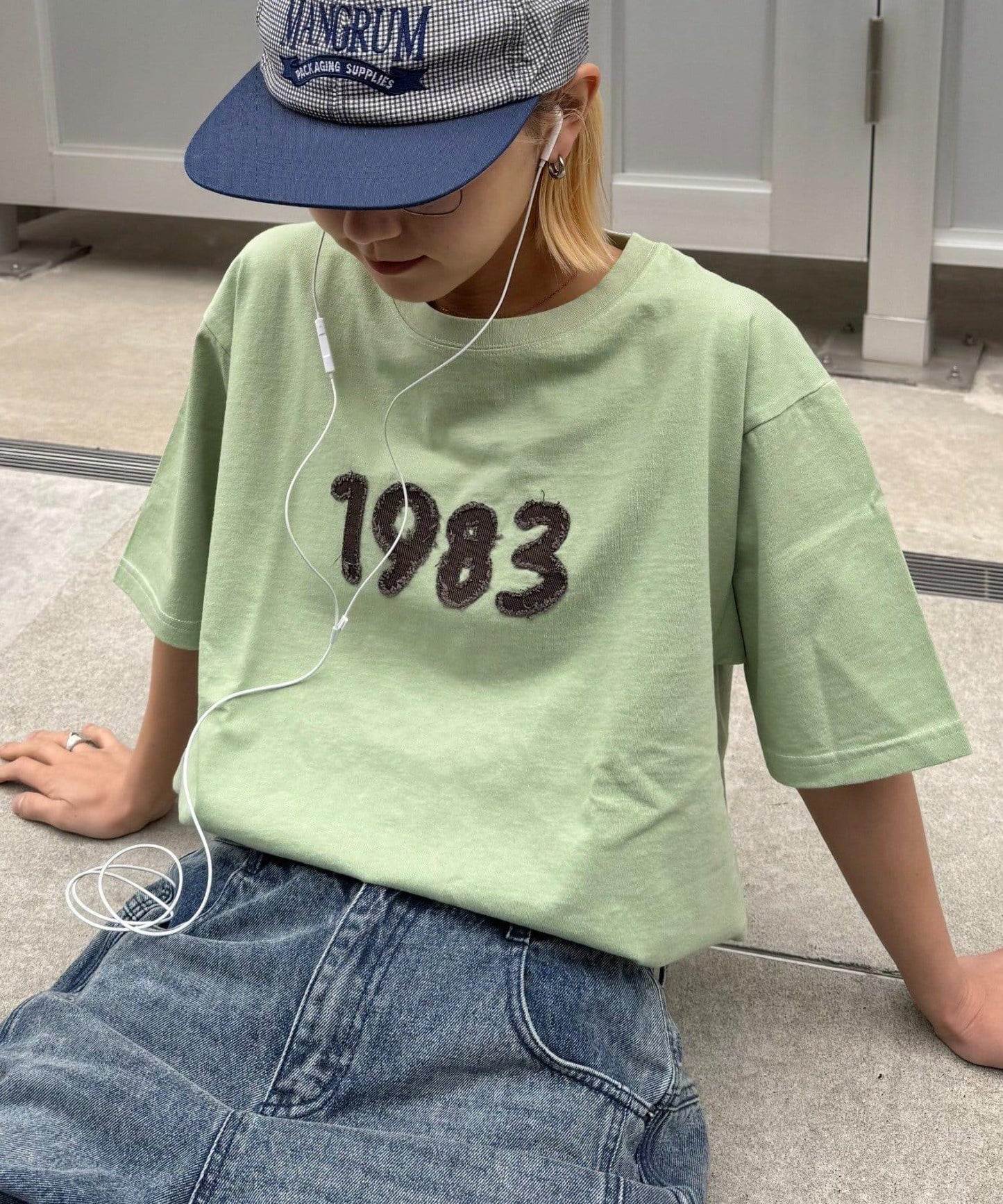 網絡限定 UNISEX 1983貼布 T恤