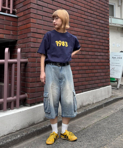 網絡限定 UNISEX 1983貼布 T恤