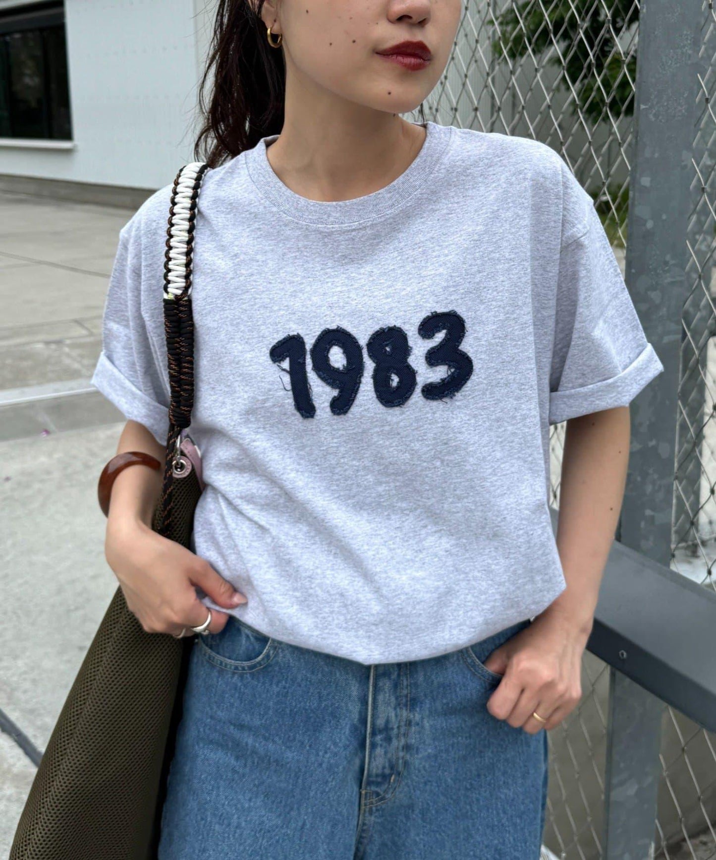 網絡限定 UNISEX 1983貼布 T恤