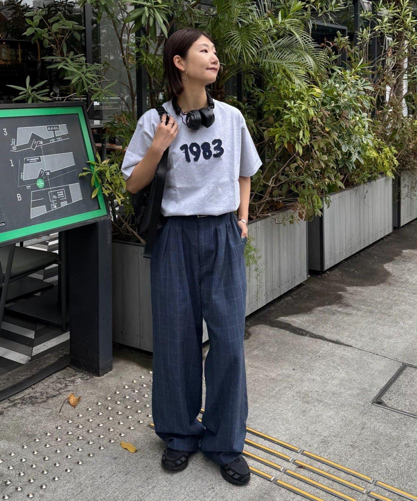 網絡限定 UNISEX 1983貼布 T恤