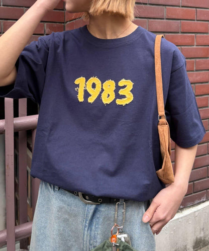 網絡限定 UNISEX 1983貼布 T恤