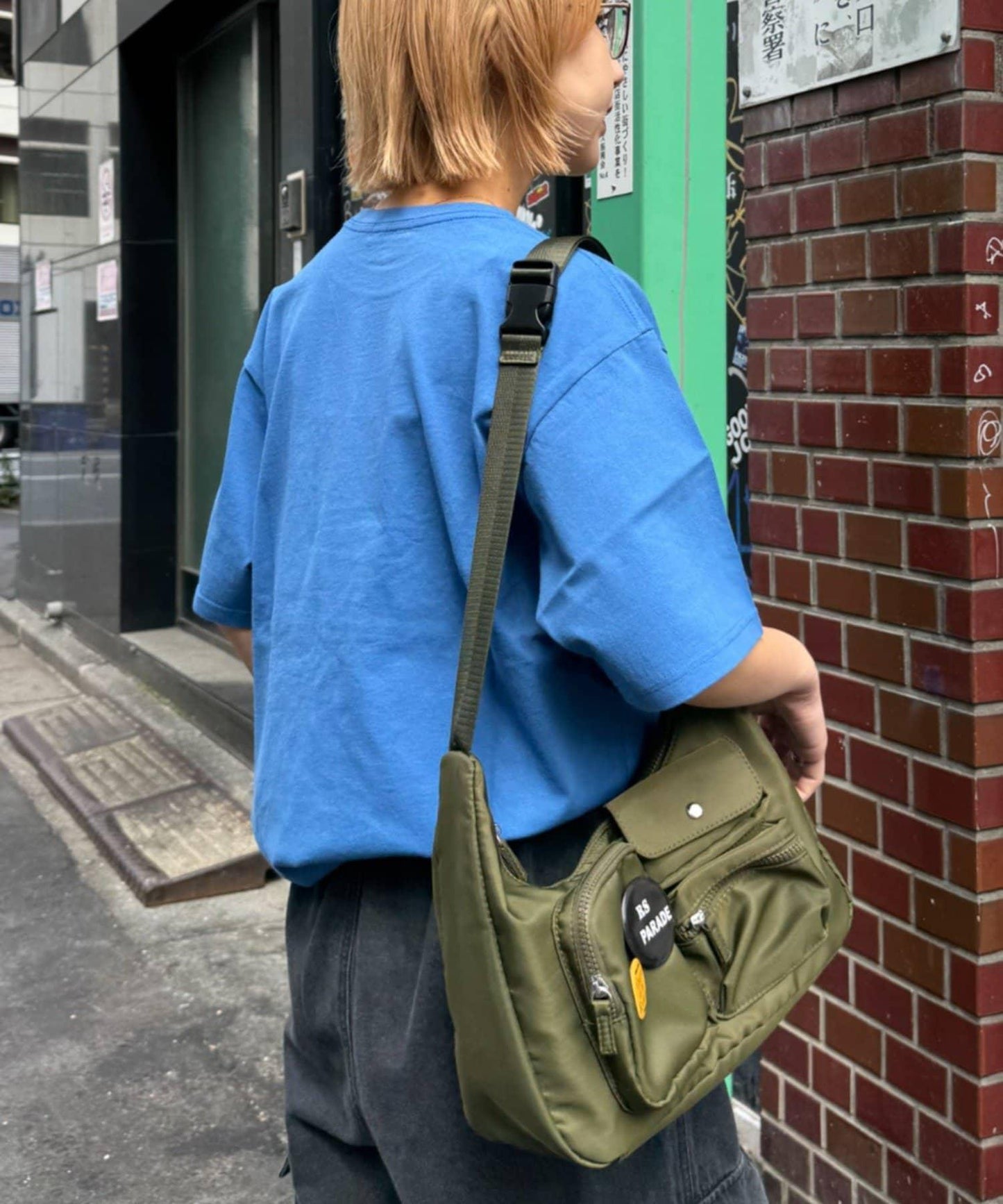 網絡限定 UNISEX 1983貼布 T恤