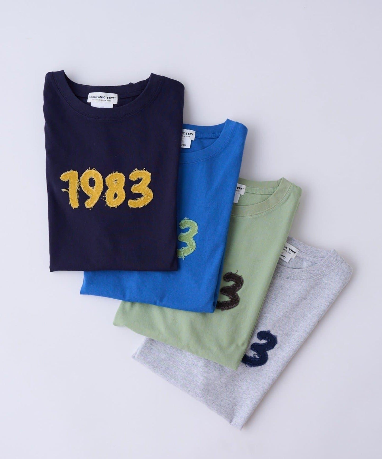 網絡限定 UNISEX 1983貼布 T恤