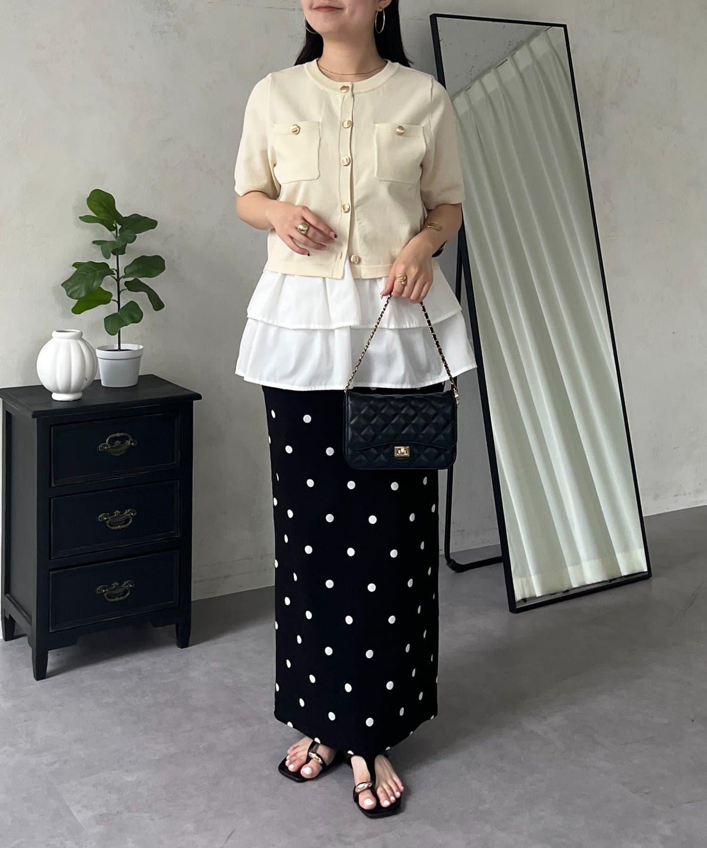 金色紐扣 胸口口袋 短款針織開衫