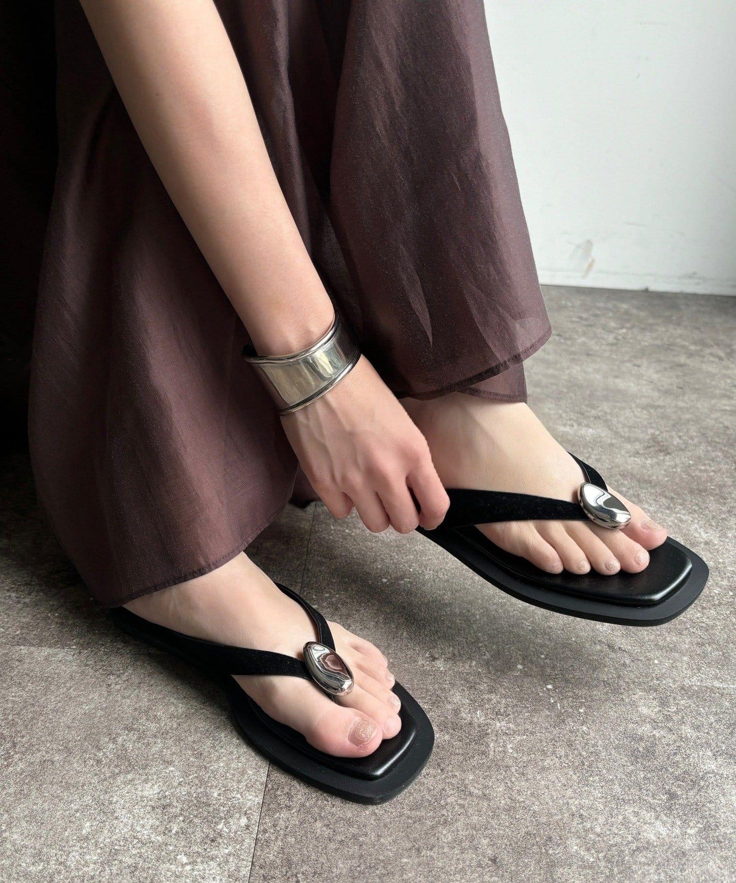 金屬裝飾 夾趾 涼鞋