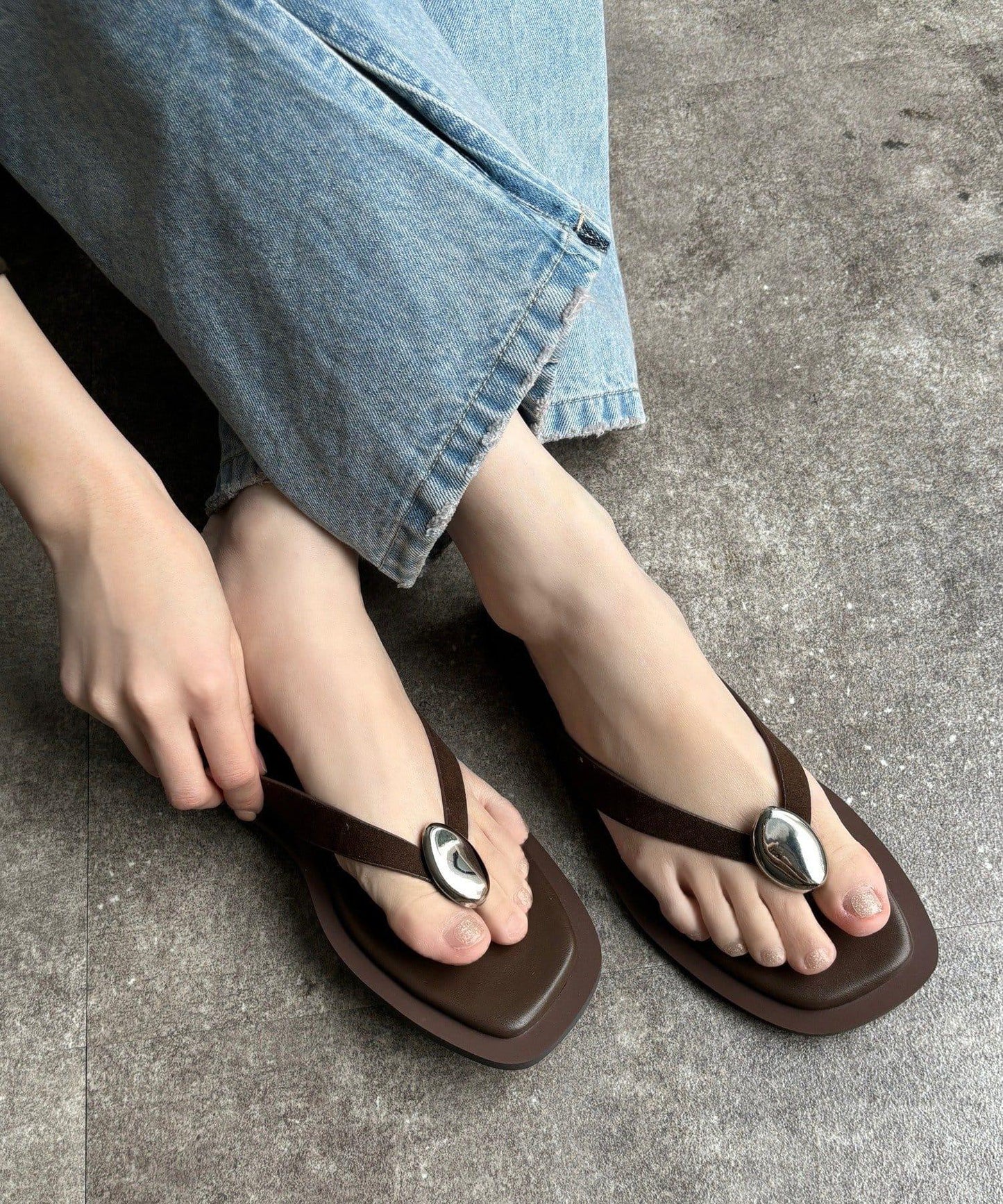 金屬裝飾 夾趾 涼鞋