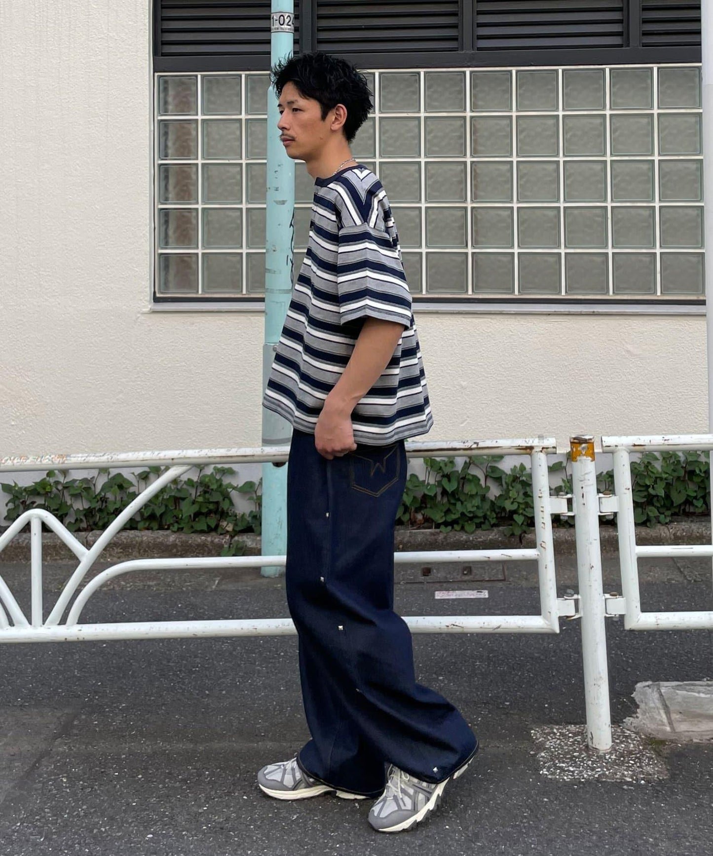 條紋/純色亨利領T恤