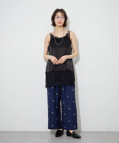 花朵刺繡 可成套搭配 鬆緊設計 休閒褲
