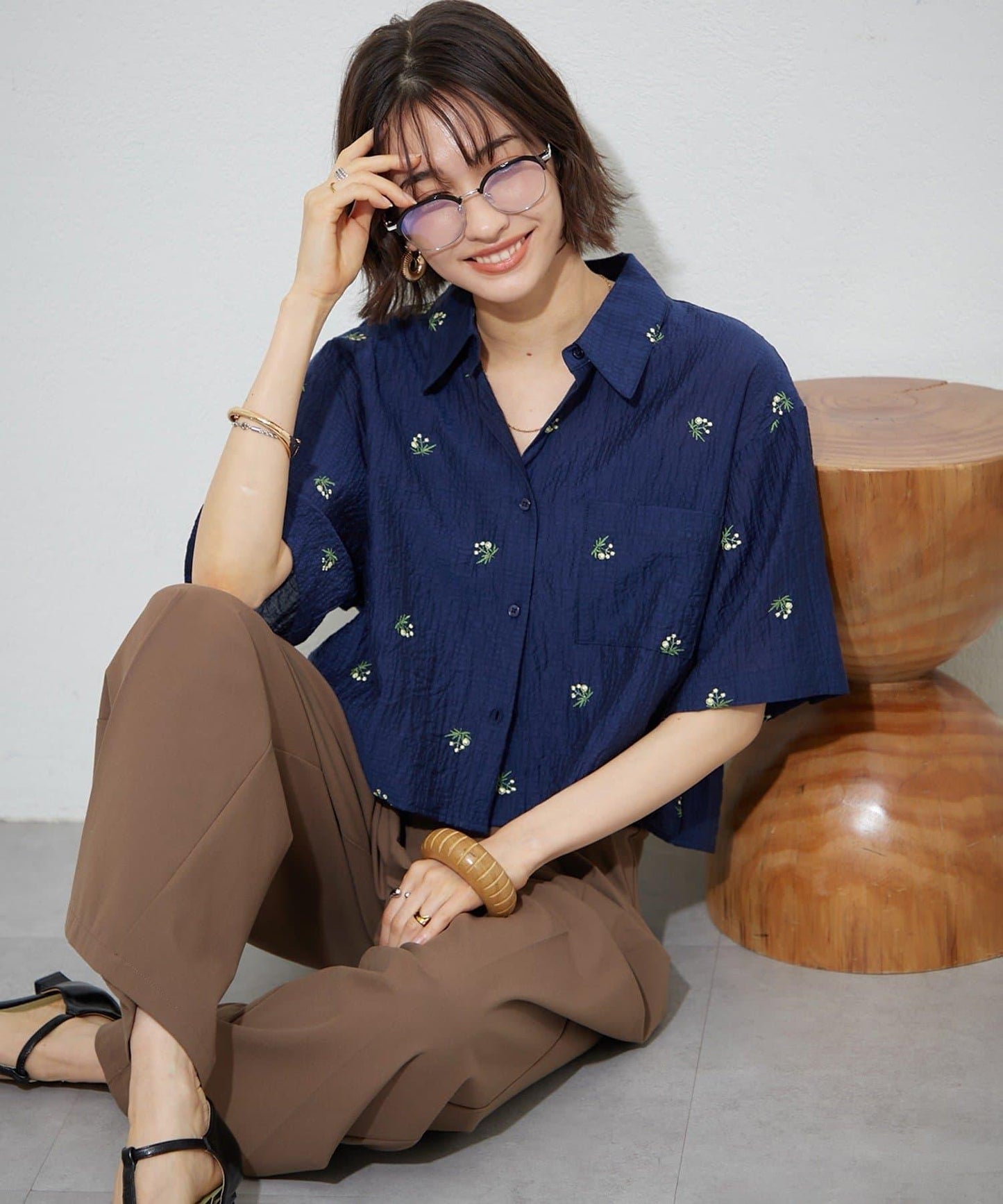可成套搭配 花卉刺繡 短款 女式襯衫
