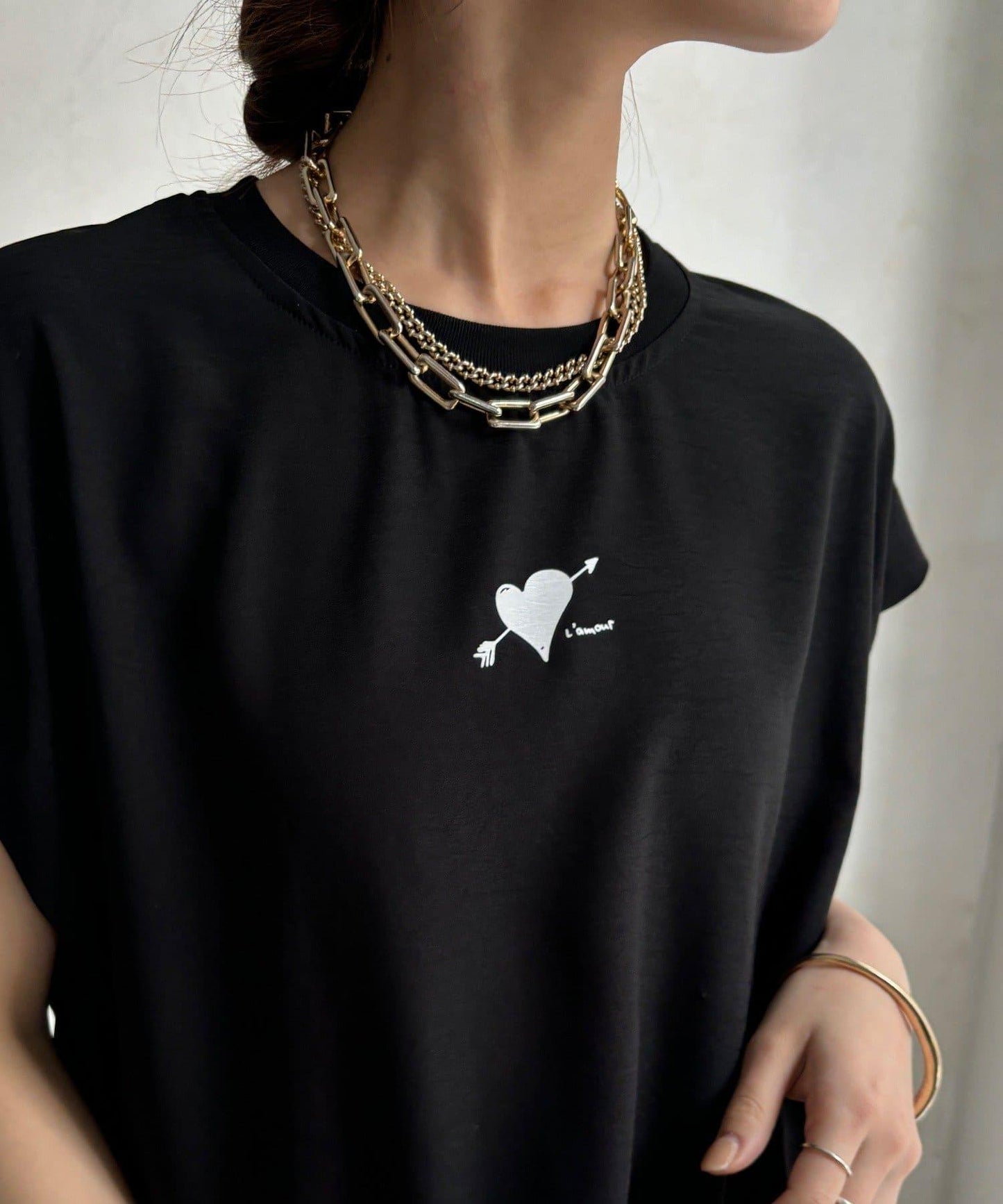 心形背部ロゴ印花 TEE