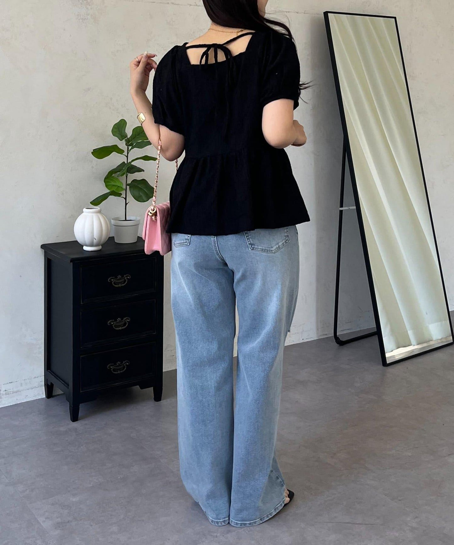 蕾絲荷葉邊 針織 荷葉擺上衣