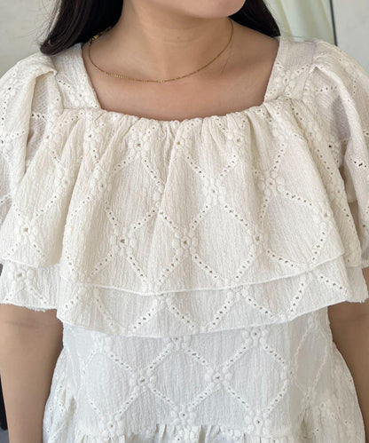蕾絲荷葉邊 針織 荷葉擺上衣