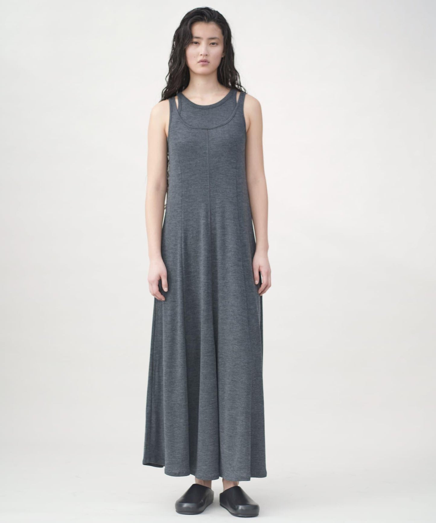 new basic WASHABLE WOOL SQUARE ONE-PIECE 可水洗羊毛 方領 連衣裙