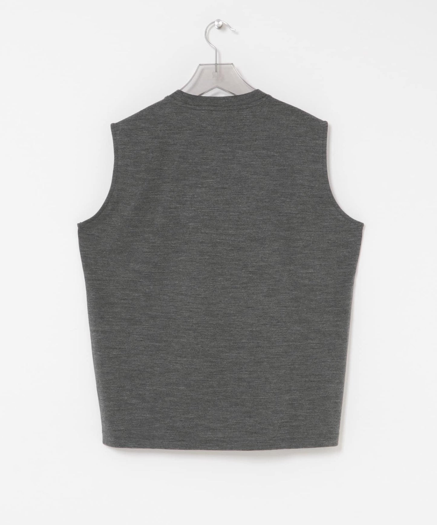 new basic WASHABLE MERINO WOOL 無袖上衣