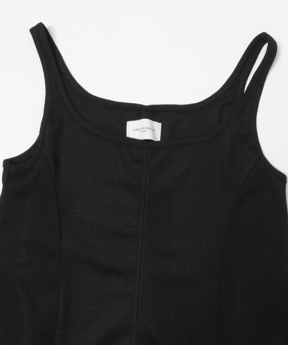 new basic WASHABLE WOOL SQUARE ONE-PIECE 可水洗羊毛 方領 連衣裙