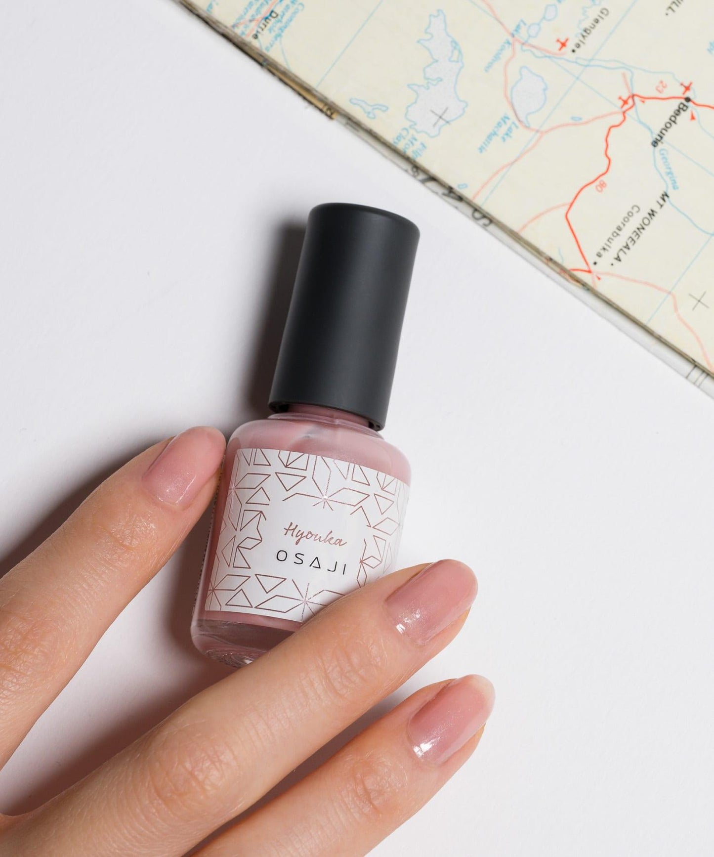 OSAJI Uplift Nail Color 指甲油