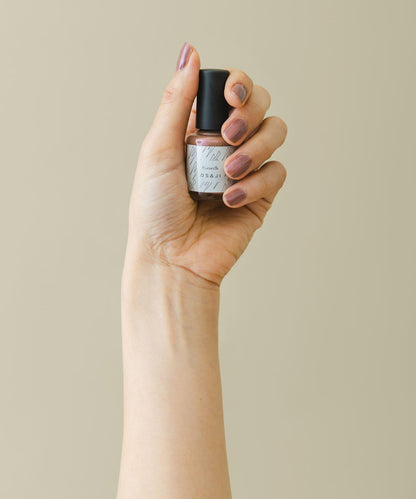 OSAJI Uplift Nail Color 指甲油