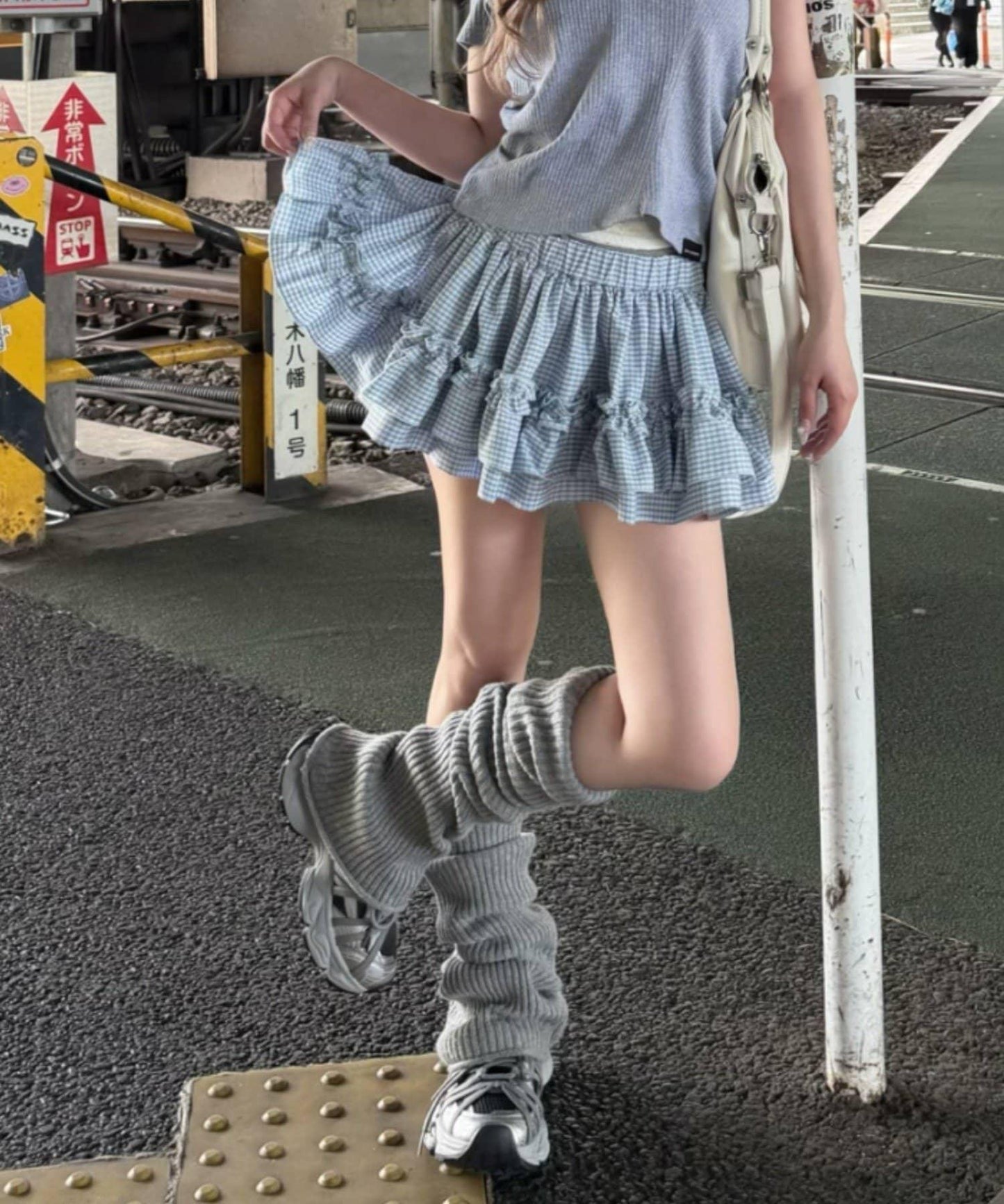 純色/格紋 分層蓬鬆設計 迷你半身裙