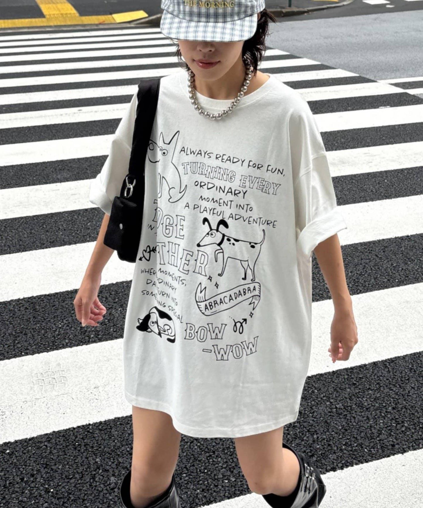 UNISEX 多款塗鴉大Logo T恤