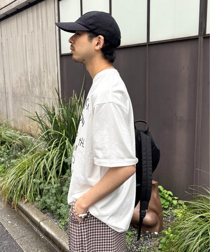 UNISEX 多款塗鴉大Logo T恤