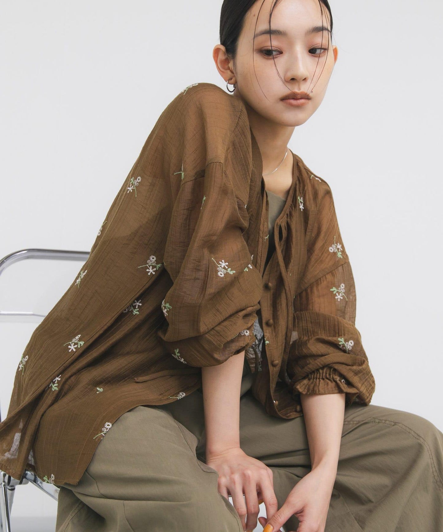 STAFF DESIGN PROJECT 2WAY刺繡女襯衫