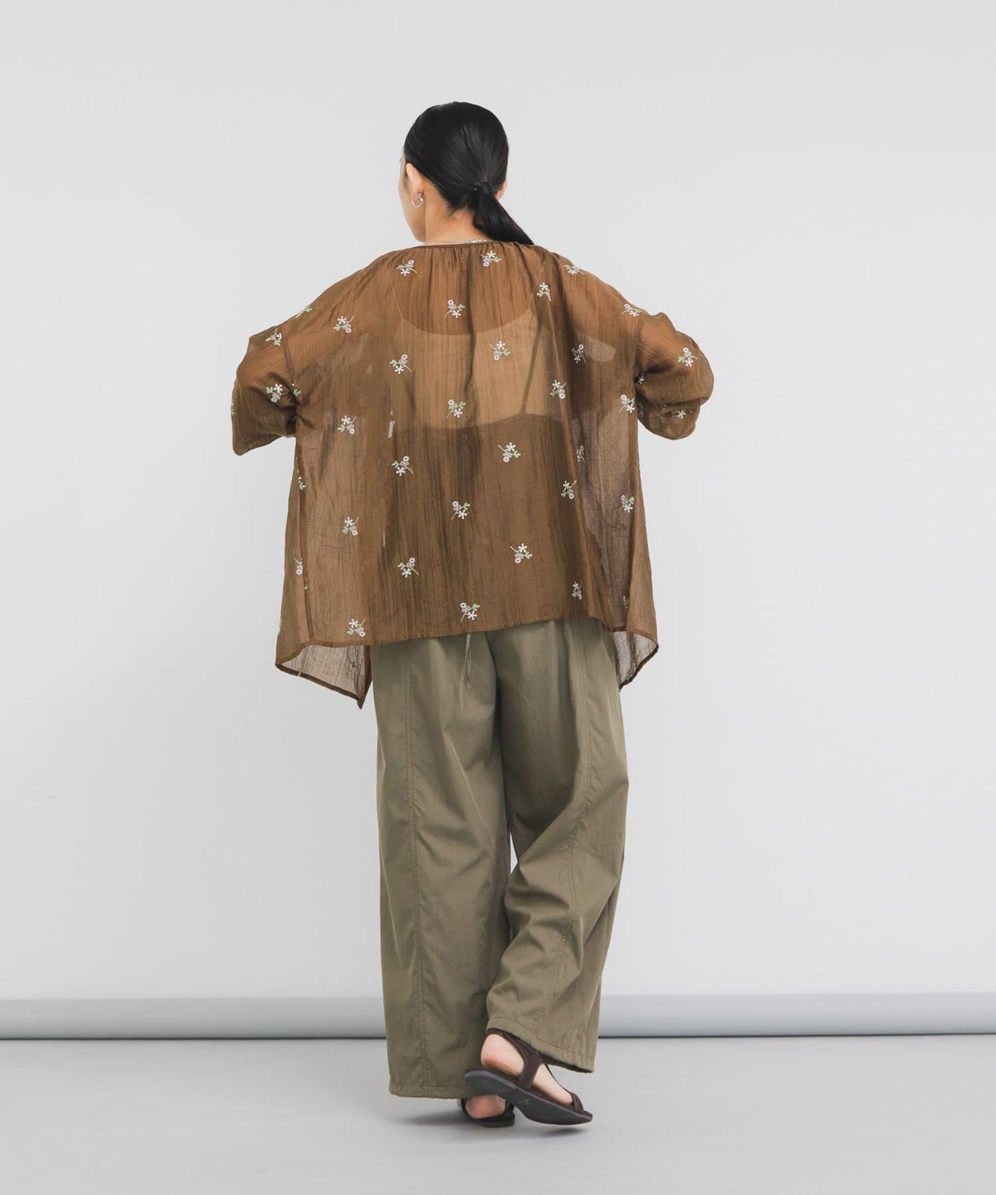 STAFF DESIGN PROJECT 2WAY刺繡女襯衫