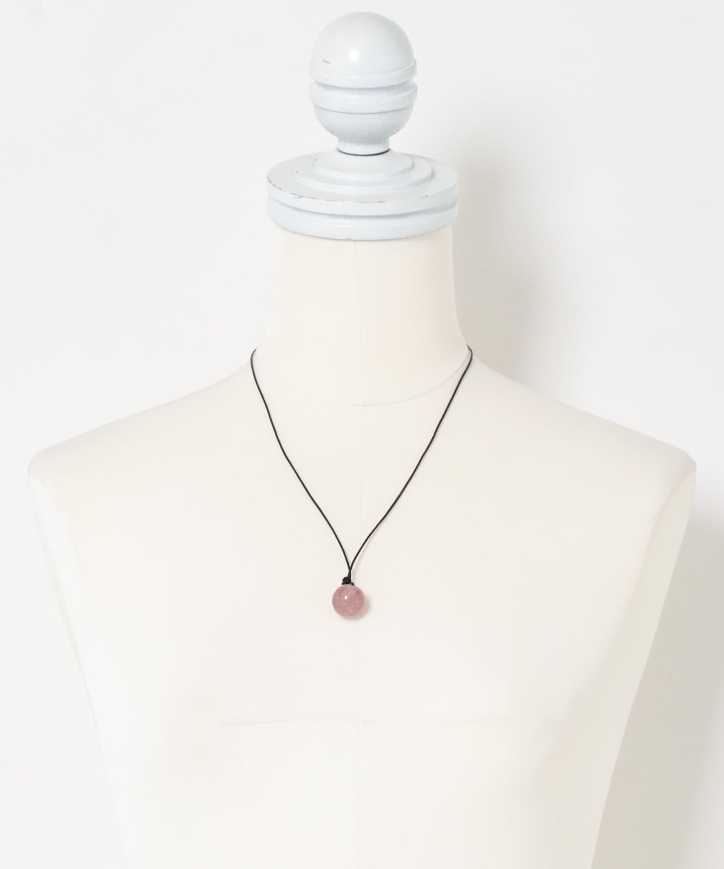 SMELLY so’ strawberryquartz 項鍊