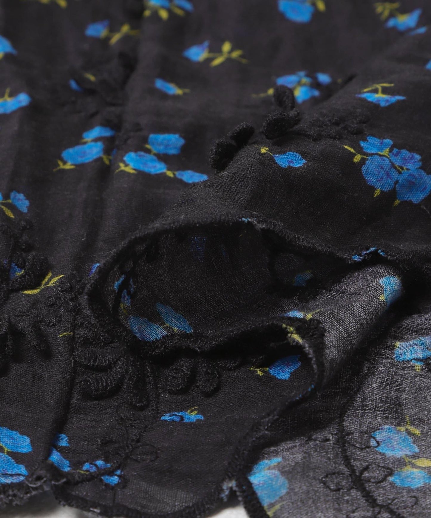 crinkle crinkle crinkle SHEER FLOWER EASY PANTS 休閒褲
